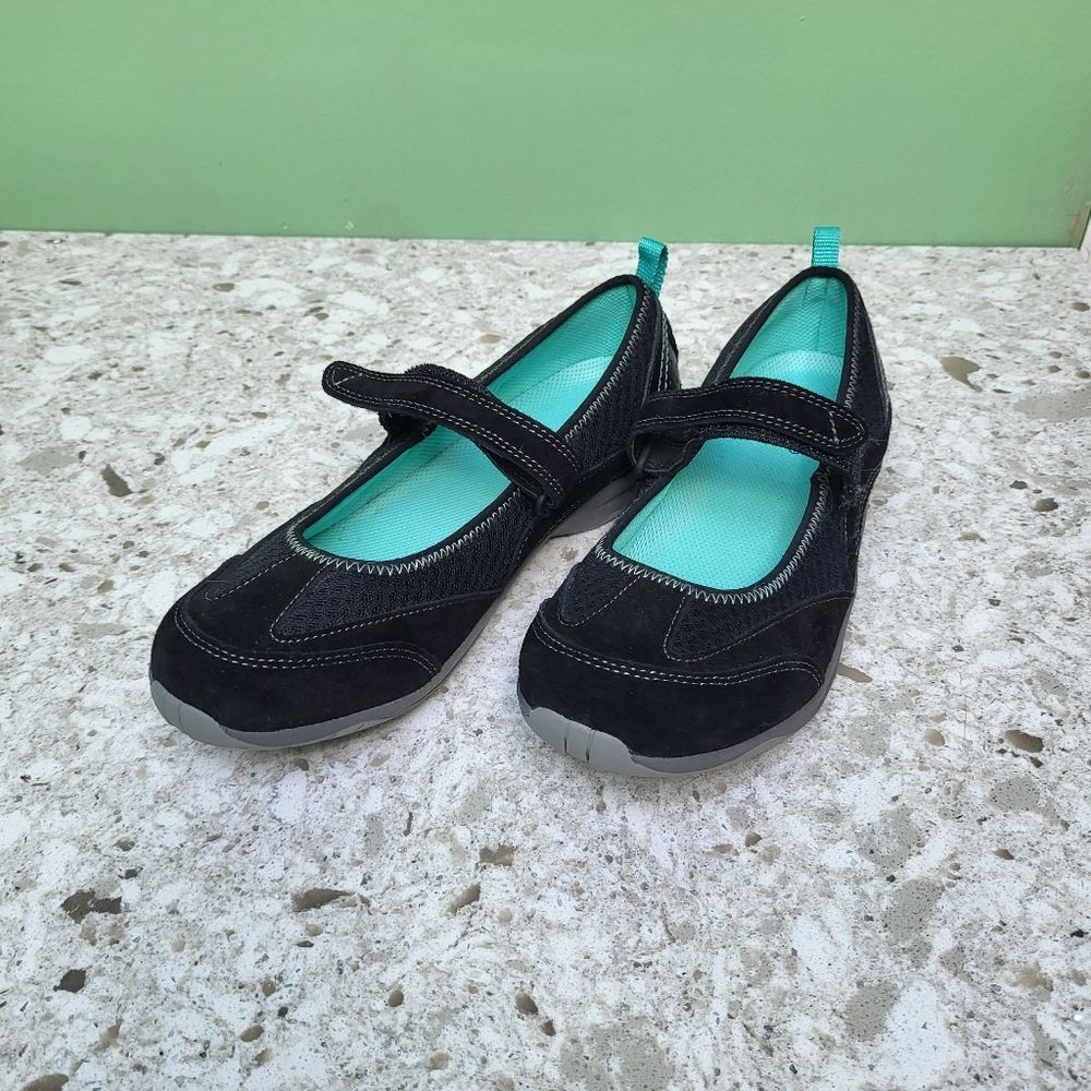 NEW Lands End Mary Jane Athletic Shoe
